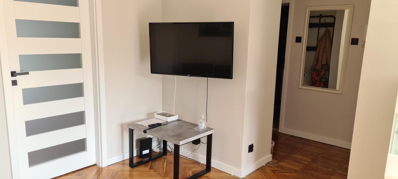 Apartament Holiday גדינייה מראה חיצוני תמונה